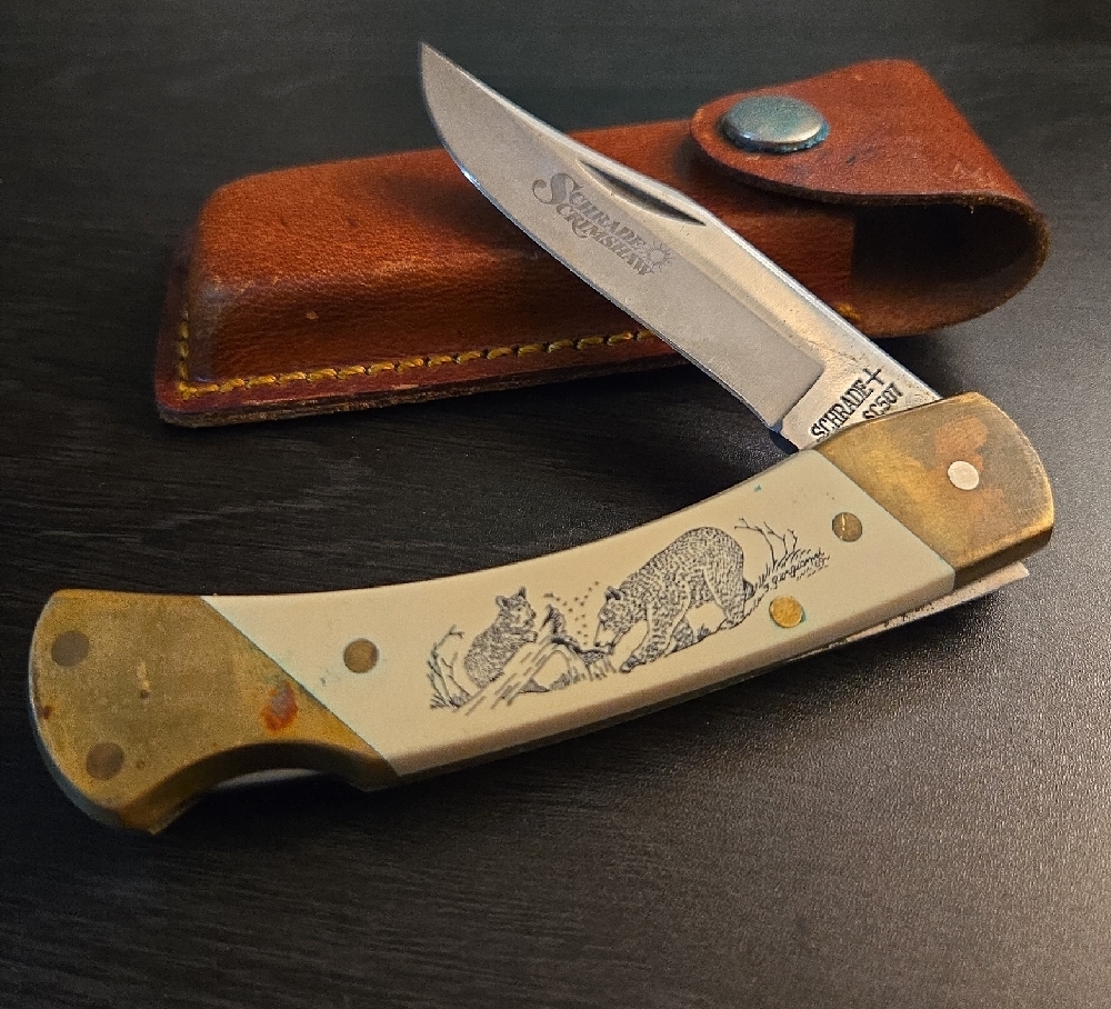 SCHRADE + USA VINTAGE 1989 SCRIMSHAW Grizzly Bear LOCKBACK KNIFE SC507 W/SHEATH